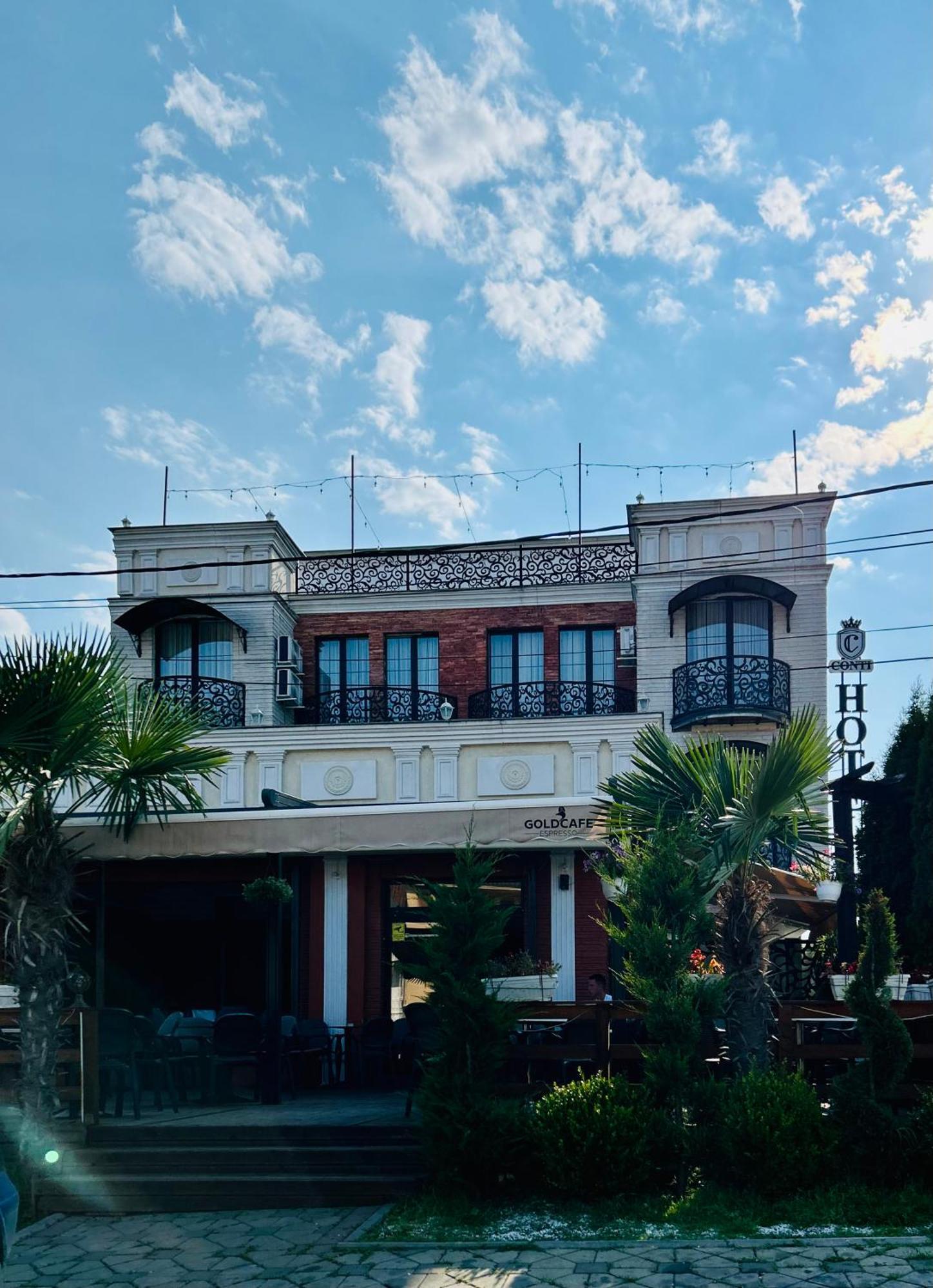 Conti Hotel & Restaurant Gjakova Exterior foto